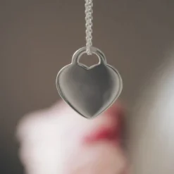Schmuckladen AMOONIC Herzkette "True Words" Kette mit Herz-Gravurplatte - Anhänger^ Herzketten|Herzketten Mit Gravur